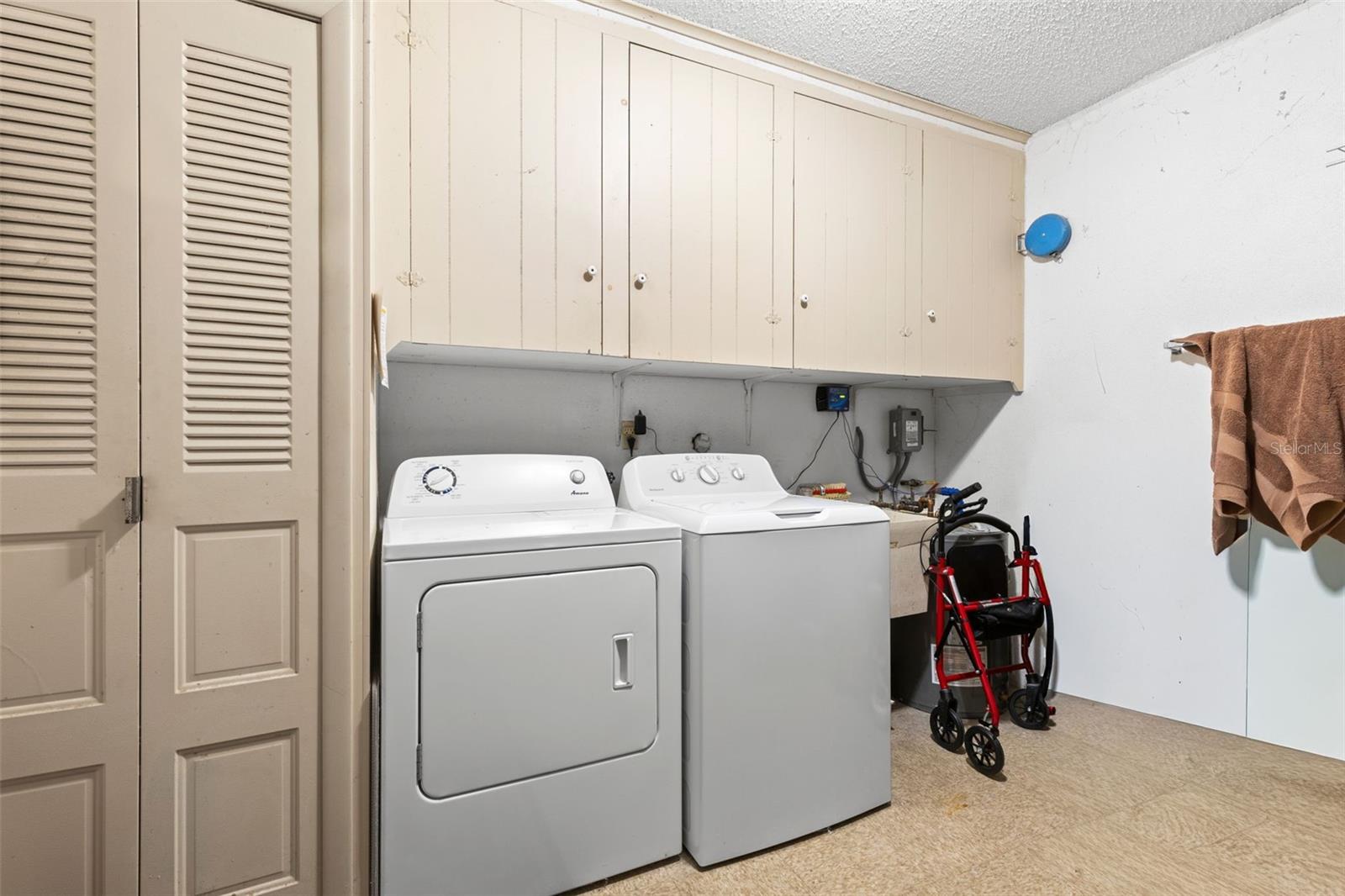 HIGHLAND LAKES CONDO - Residential