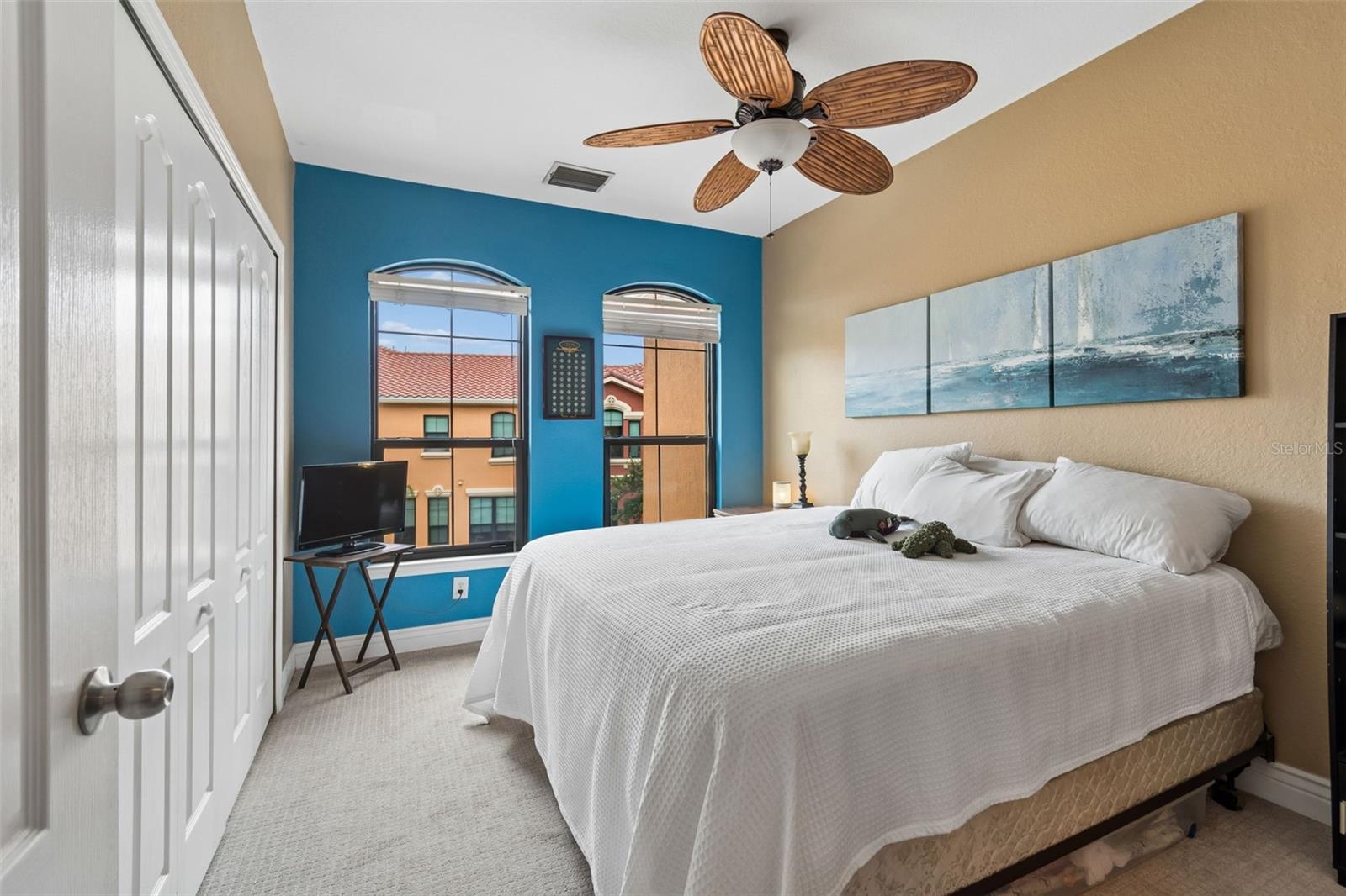 GRAND BELLAGIO AT BAYWATCH CONDO THE - Residential