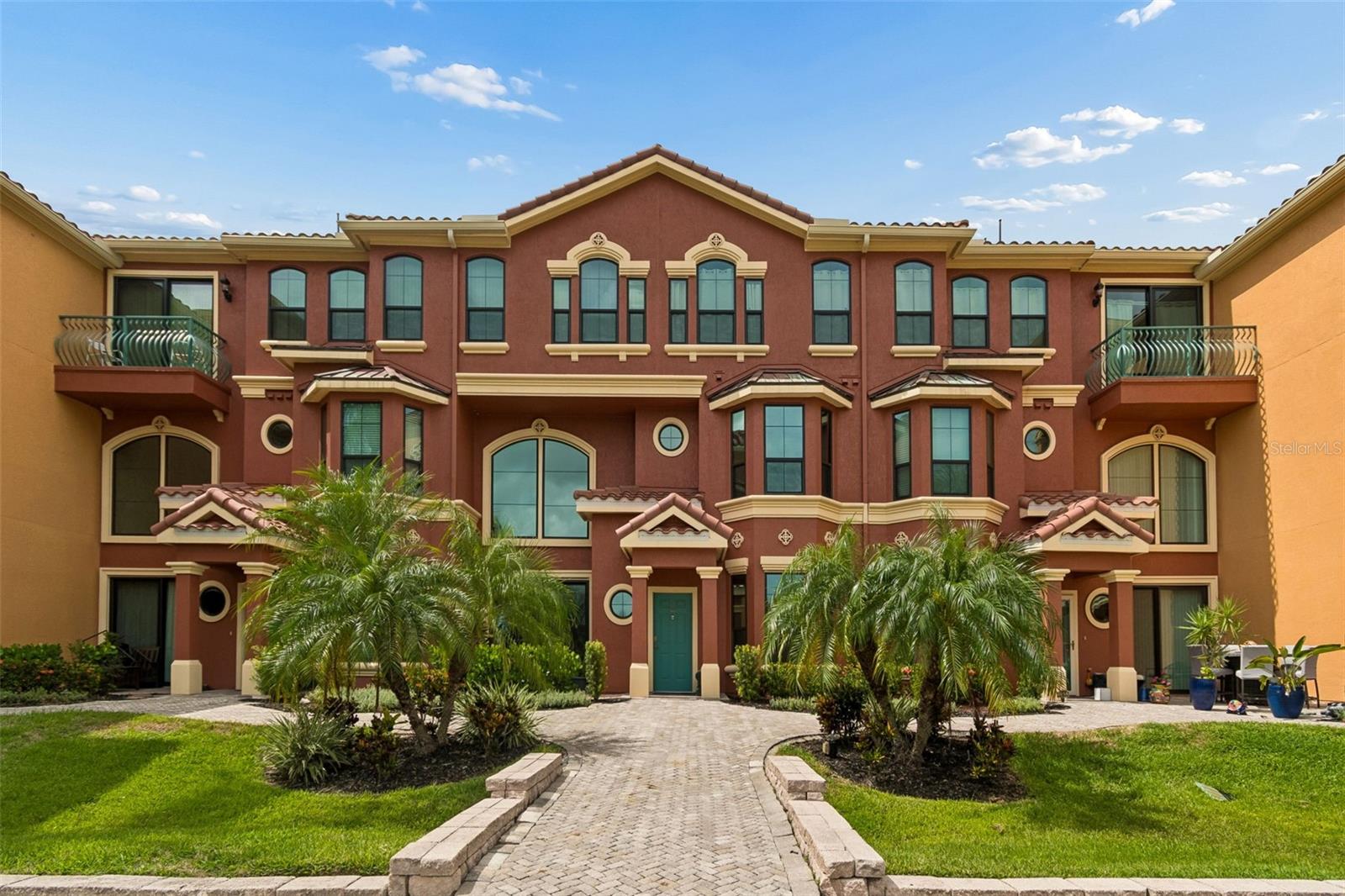 GRAND BELLAGIO AT BAYWATCH CONDO THE - Residential
