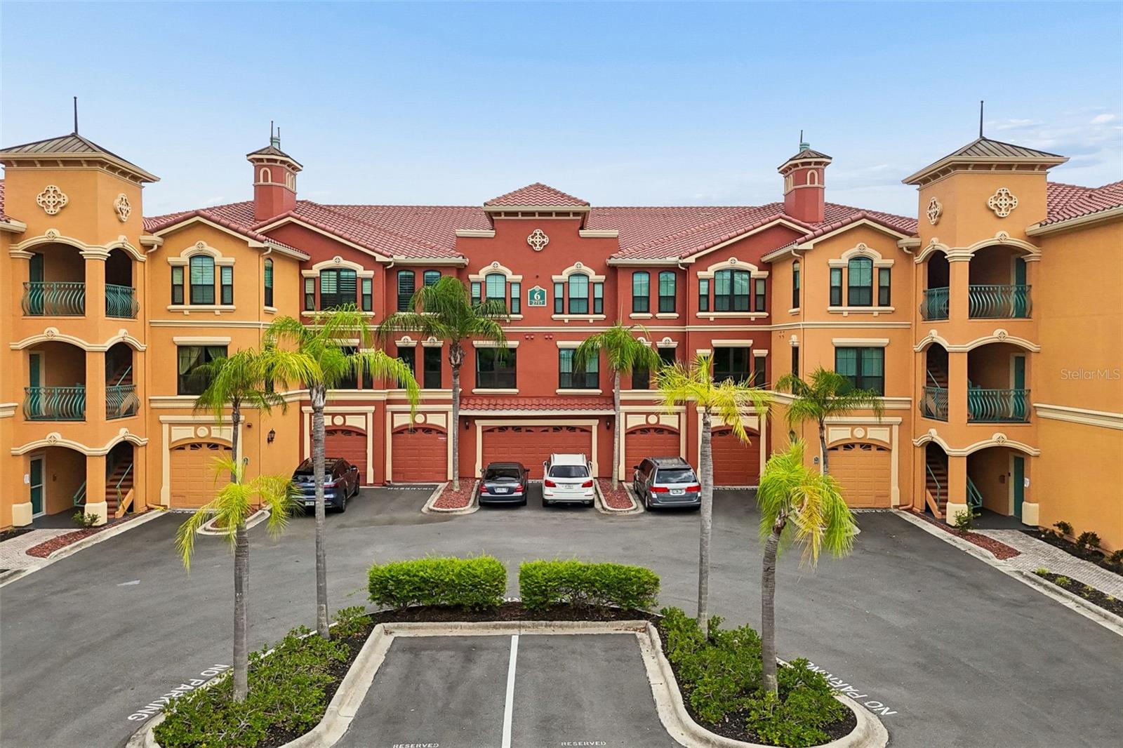 GRAND BELLAGIO AT BAYWATCH CONDO THE - Residential