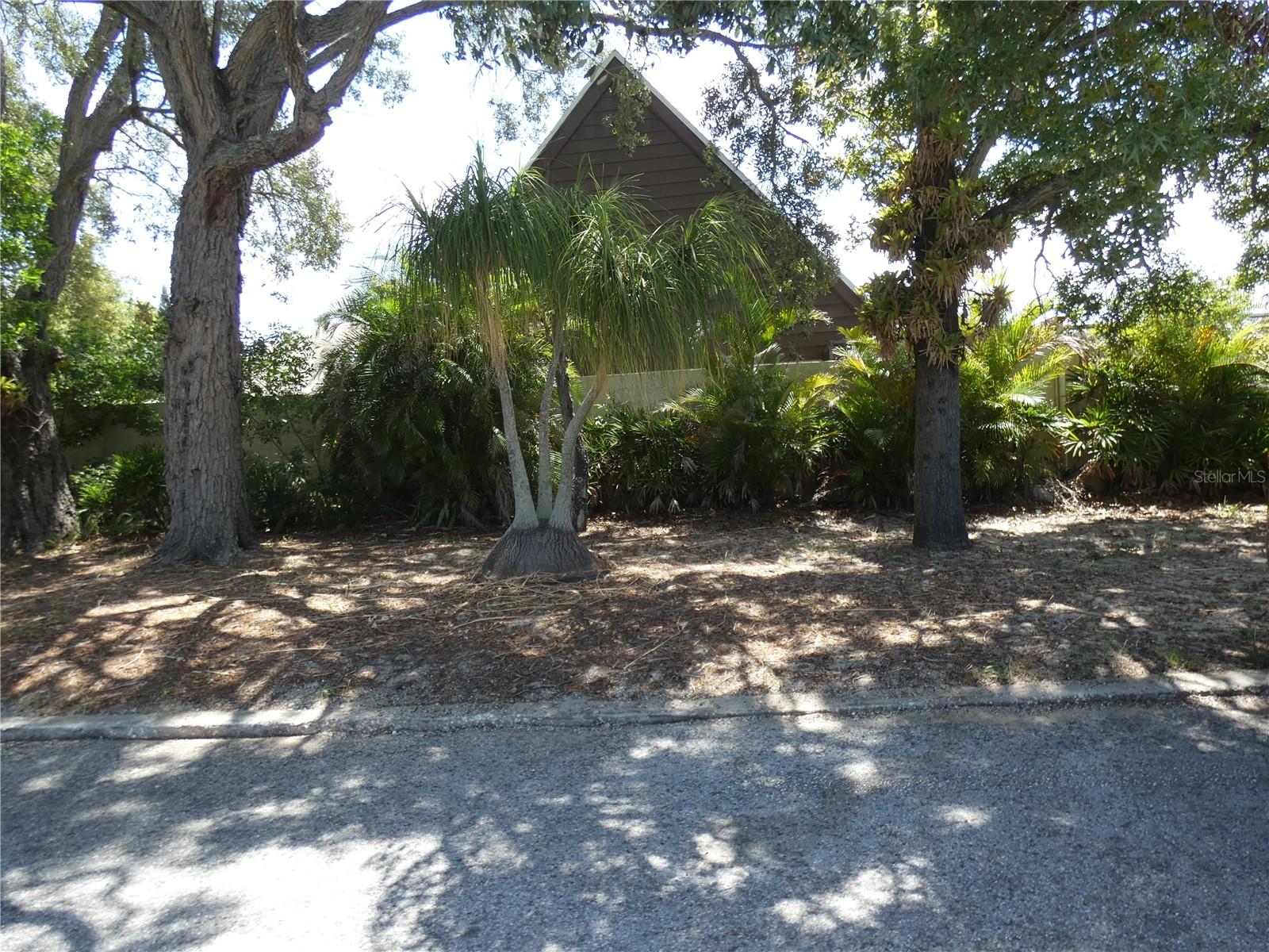 BEACON WOODS VILLAGE - Residential