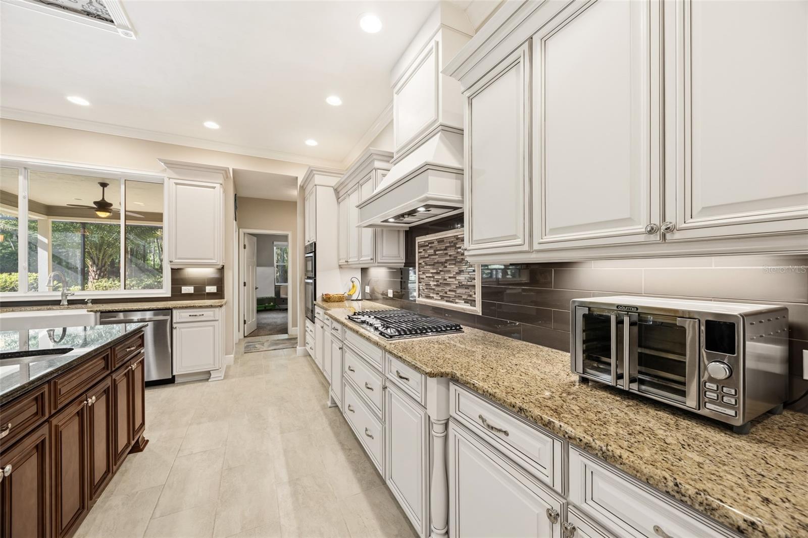 PARKWEST ESTATES - Residential