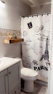 LAKESHORE CLUB - Residential Lease