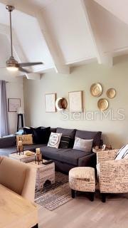 LAKESHORE CLUB - Residential Lease