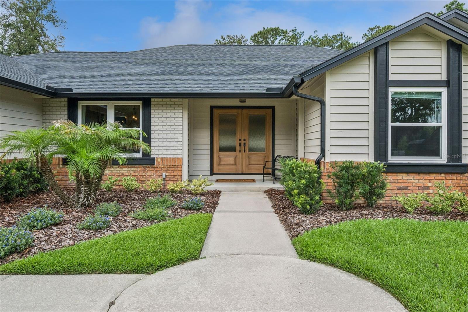NORTHRIDGE - Residential