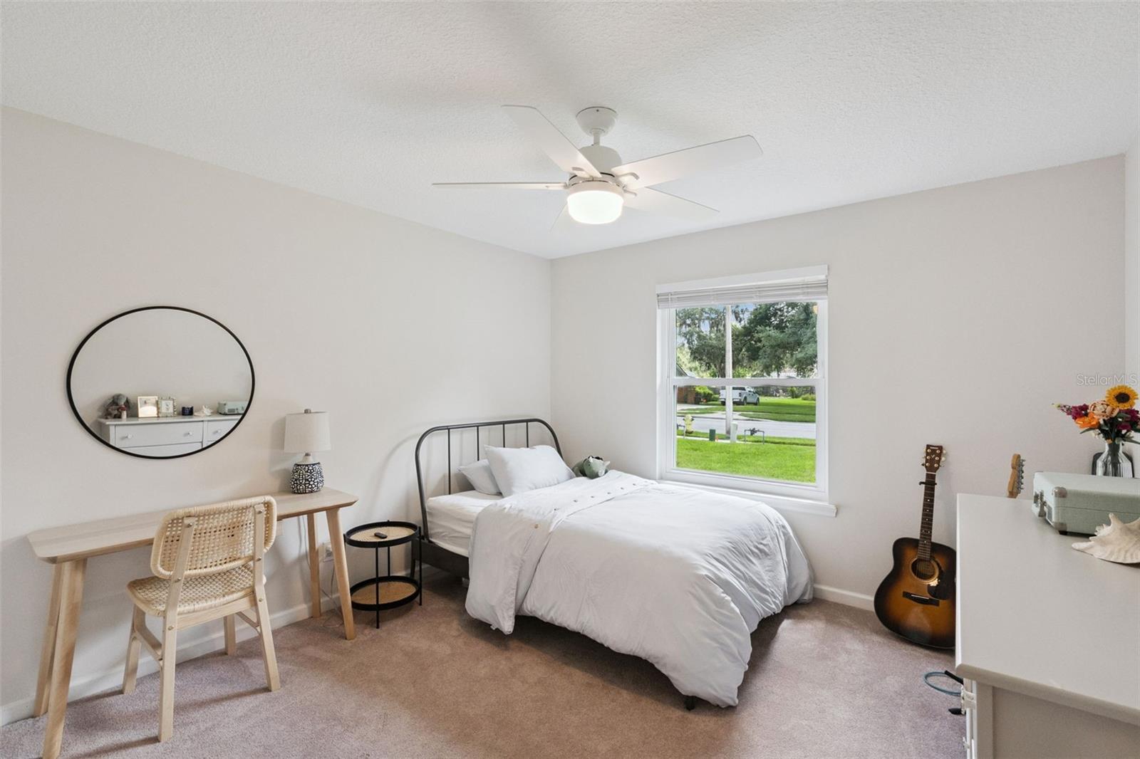 NORTHRIDGE - Residential