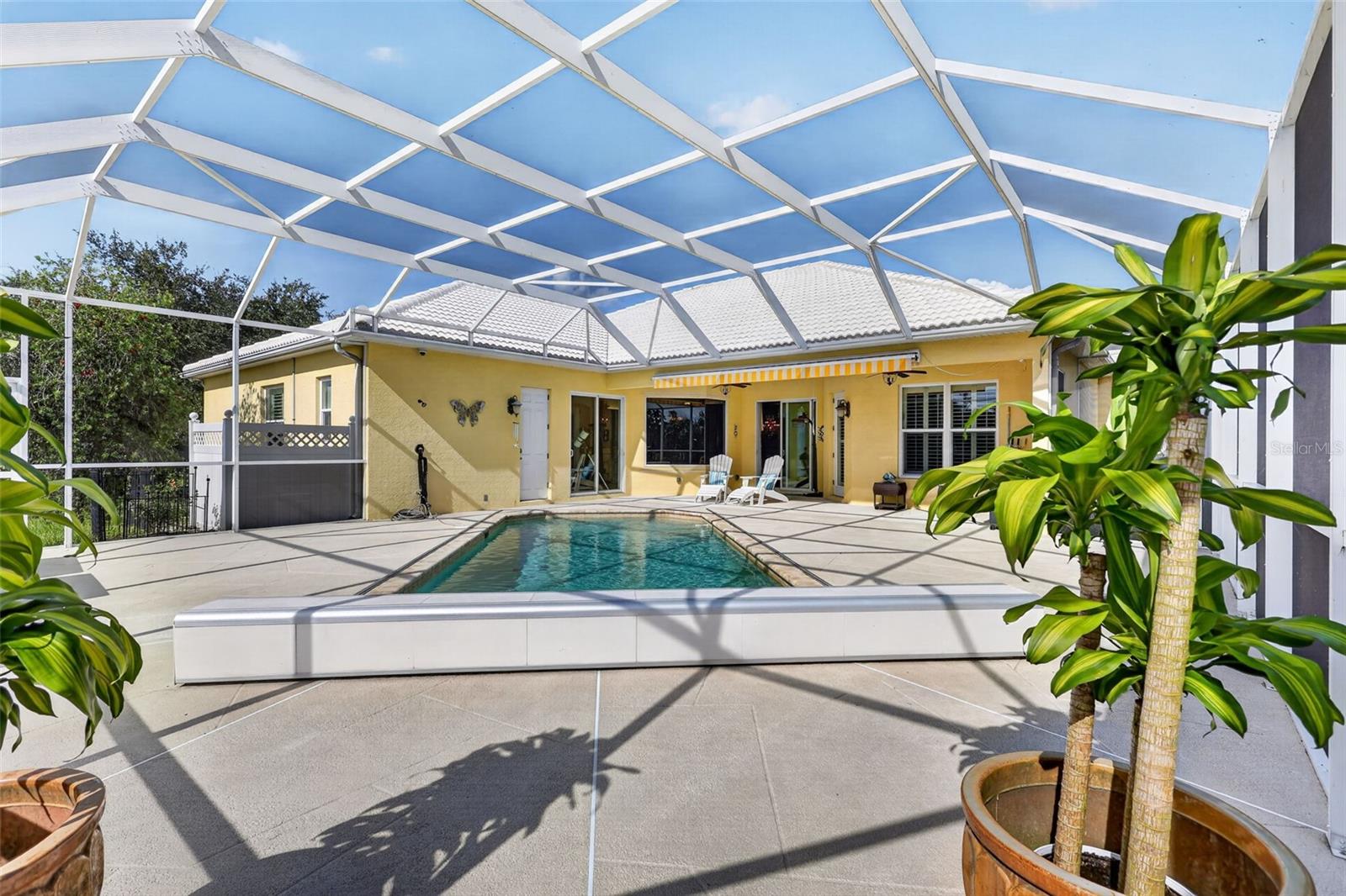 WINDING CREEK - Residential