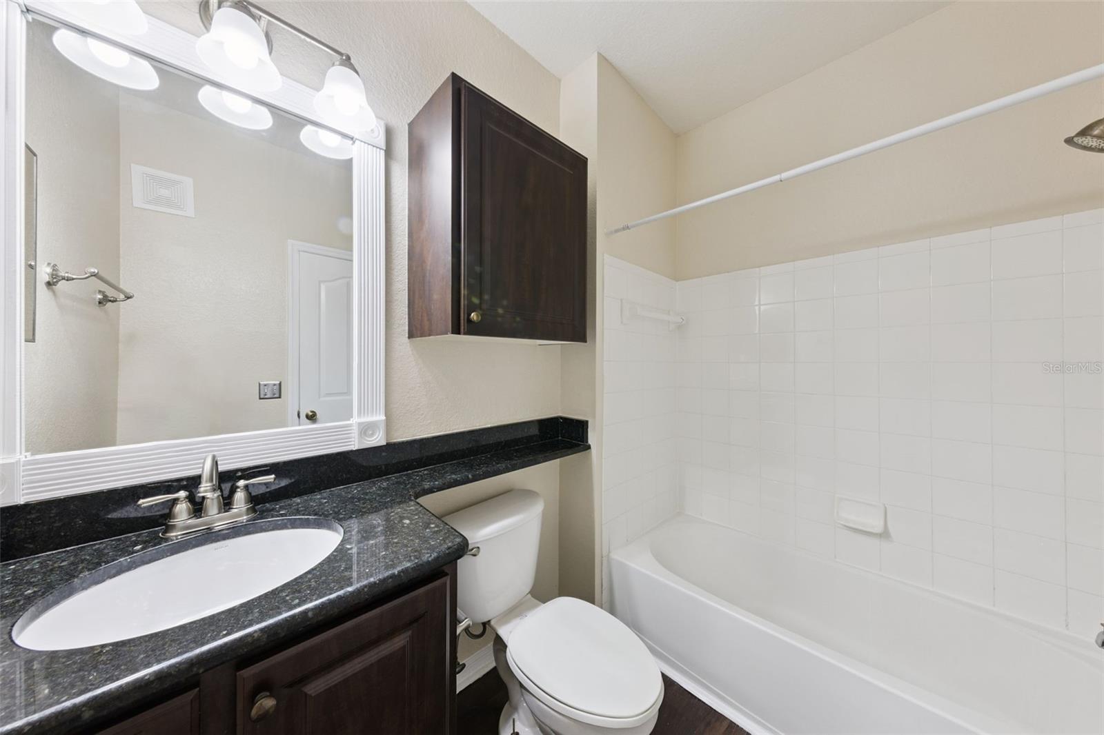 VISCONTI WEST CONDO - Residential