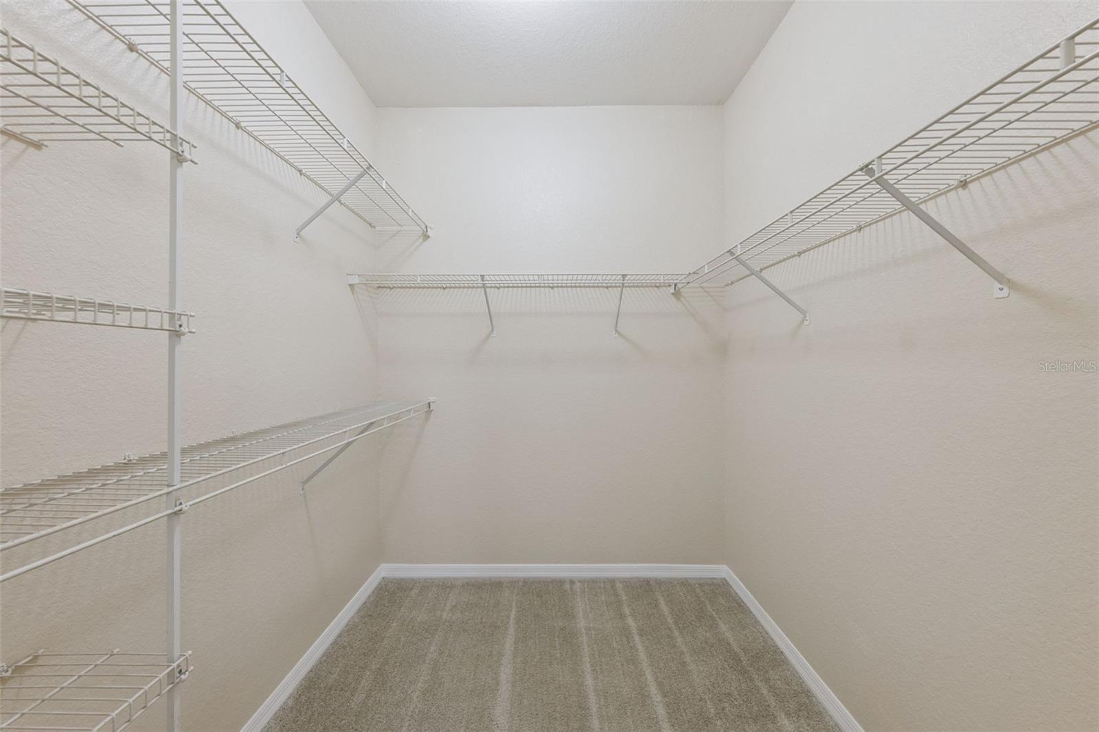 VISCONTI WEST CONDO - Residential