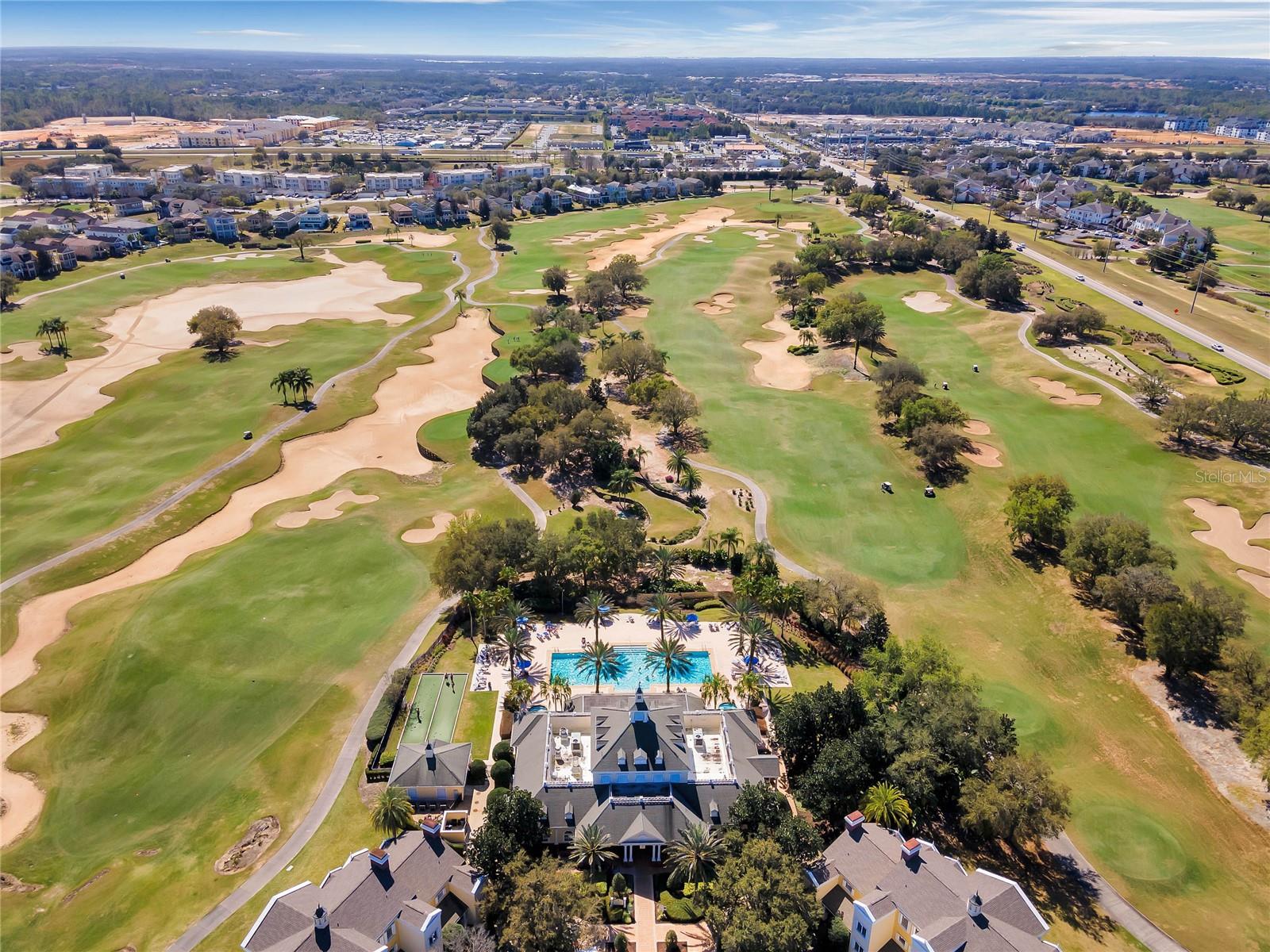REUNION GRANDE CONDO - Residential