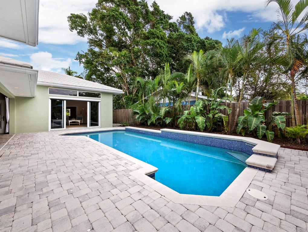 SAINT ARMANDS DIV JOHN RINGLING ESTATES - Residential