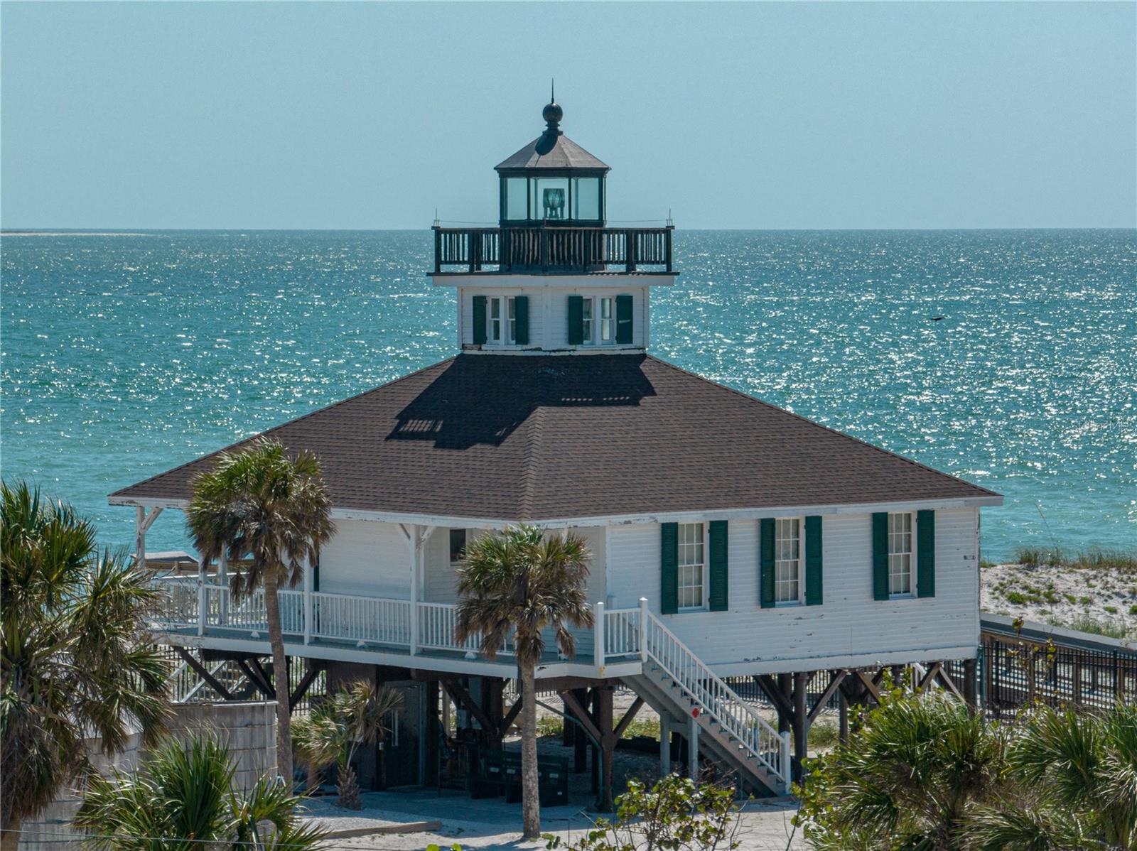 HILL TIDE ESTATES - Land