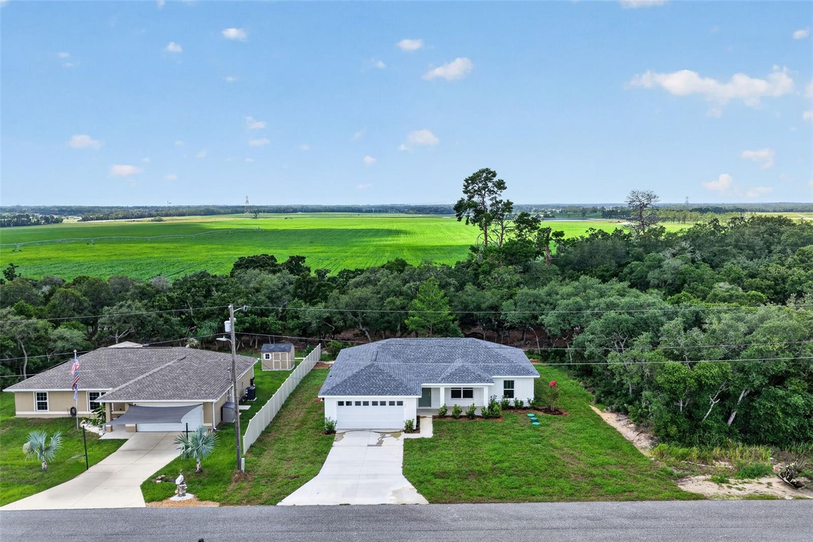 SILVER SPRINGS SHORES - Residential