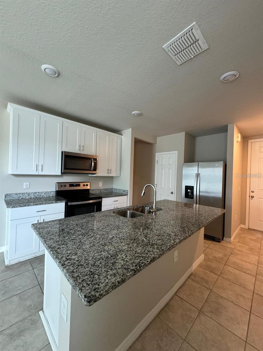 VILLAMAR PH 3 - Residential Lease