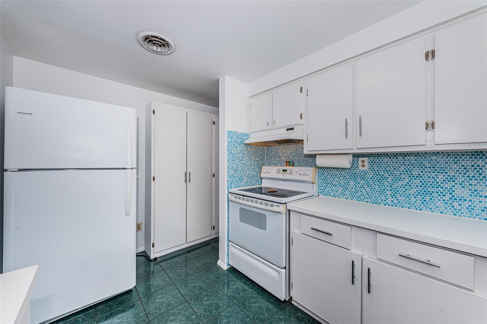 CRYSTAL BEACH REV - Residential