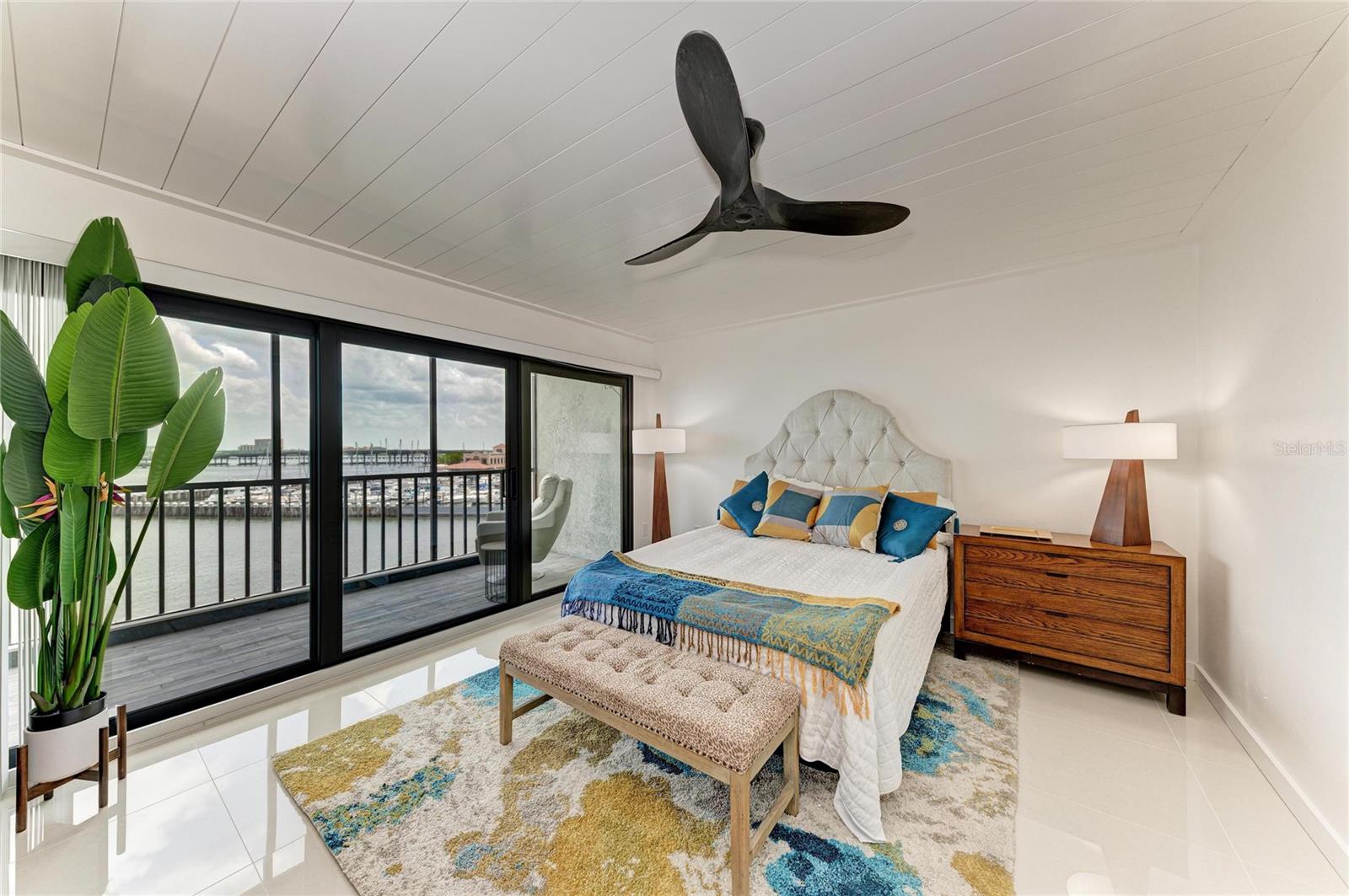 THE WATERFRONT - Residential