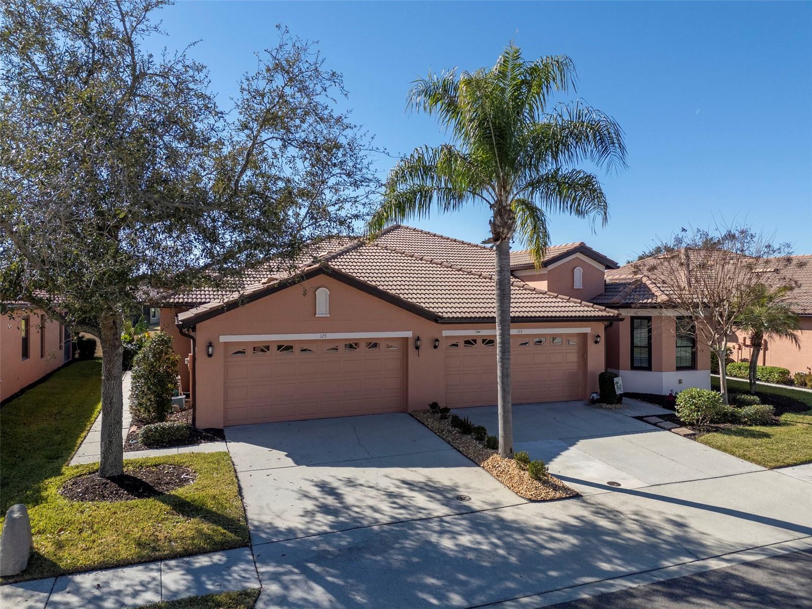 SOUTHSHORE FALLS PH 1 - Residential