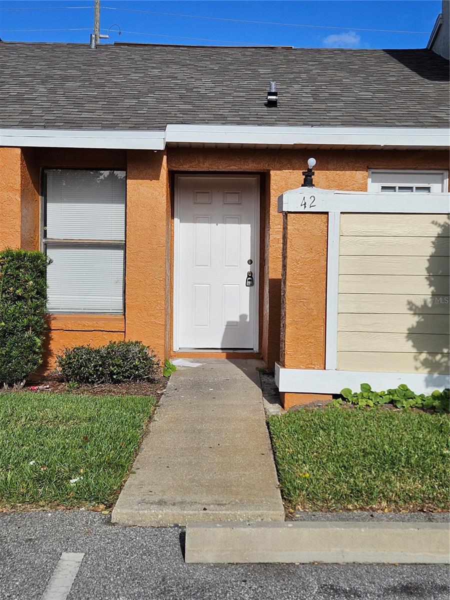 BUENAVENTURA LAKES SILVER PARK VLS - Residential Lease
