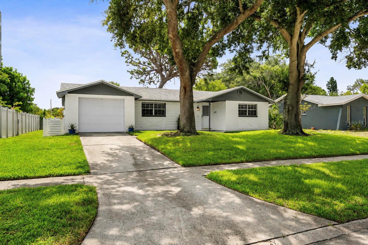 GULFVIEW RIDGE - Residential