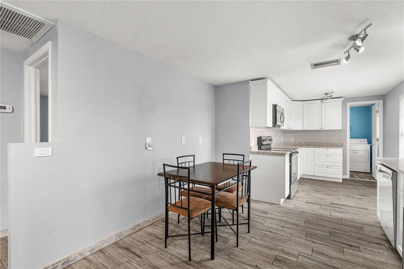 GULFVIEW RIDGE - Residential