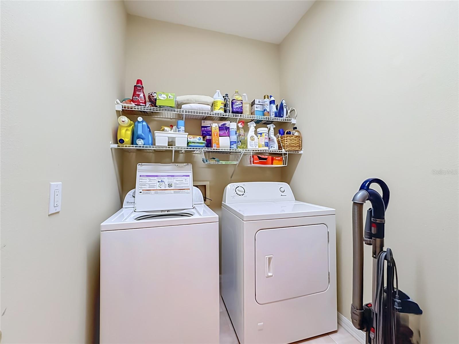 LAKERIDGE FALLS PH 1B - Residential