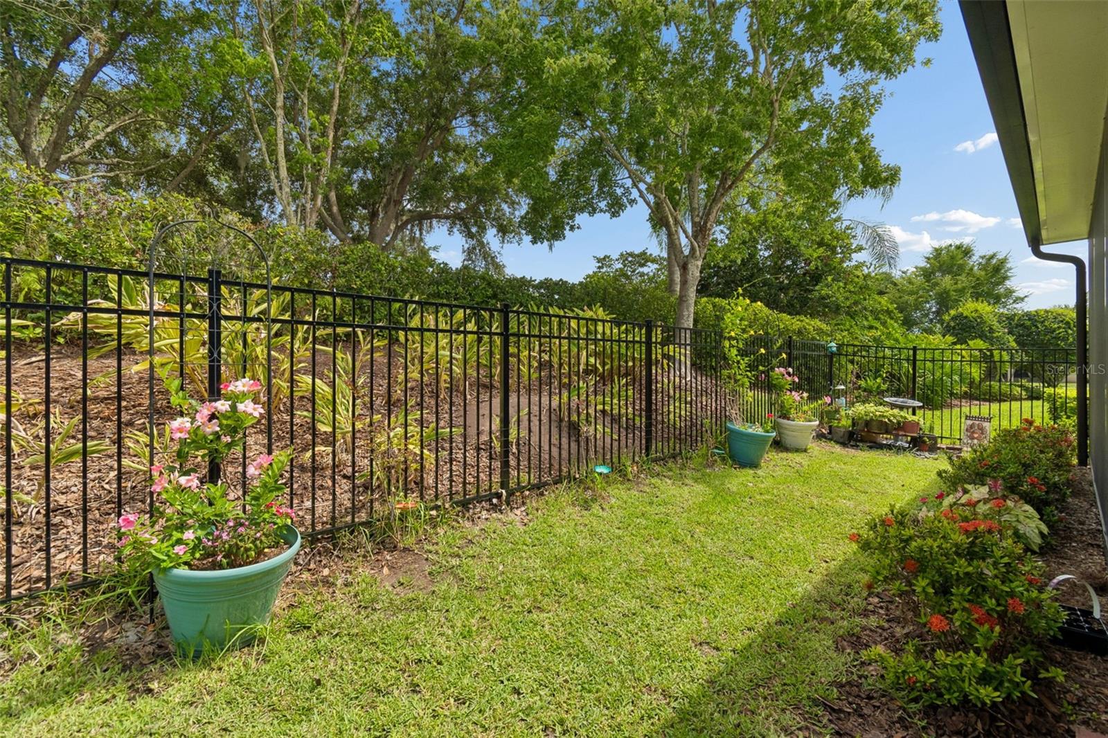 VALENCIA LAKES PH 2 - Residential