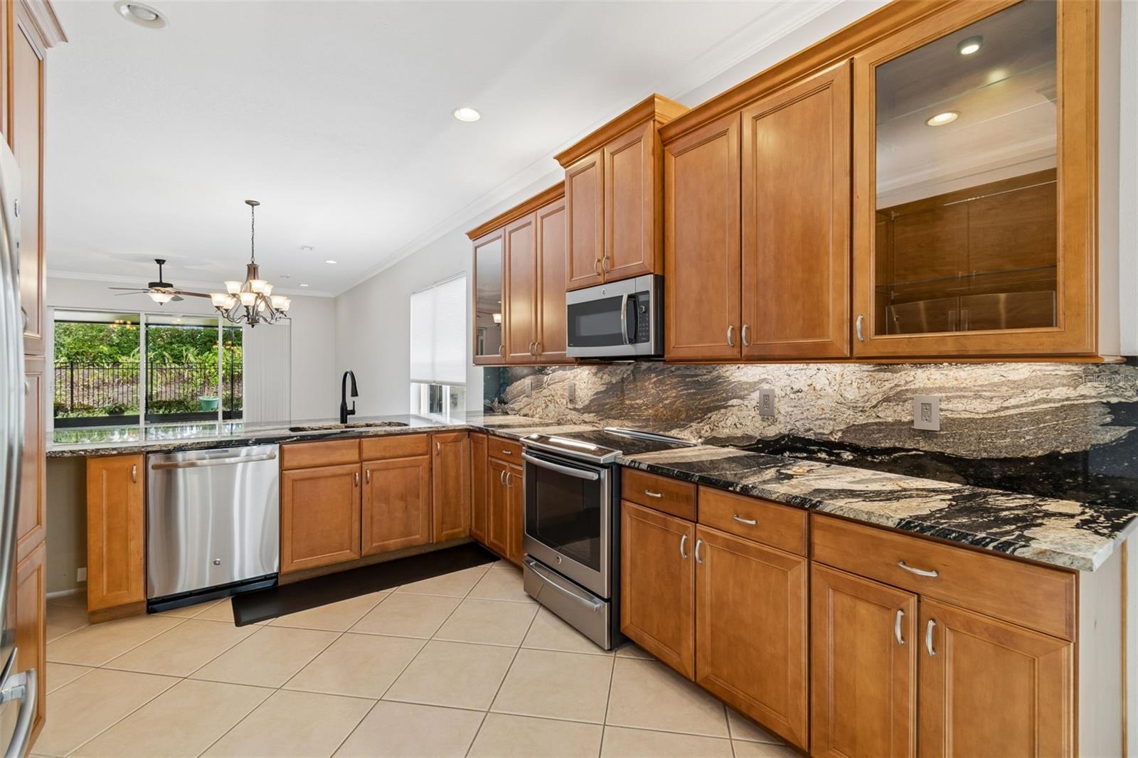 VALENCIA LAKES PH 2 - Residential