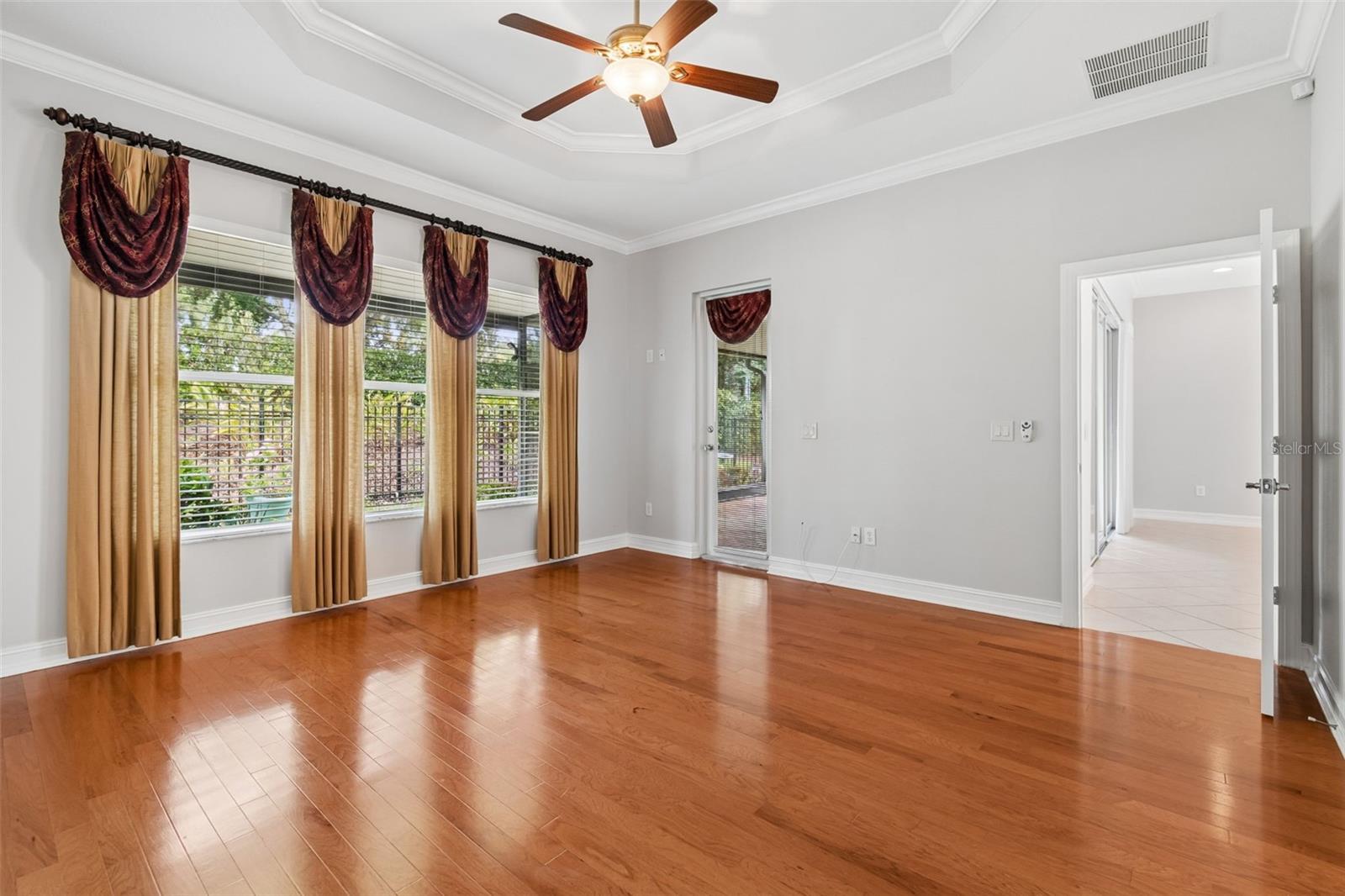 VALENCIA LAKES PH 2 - Residential