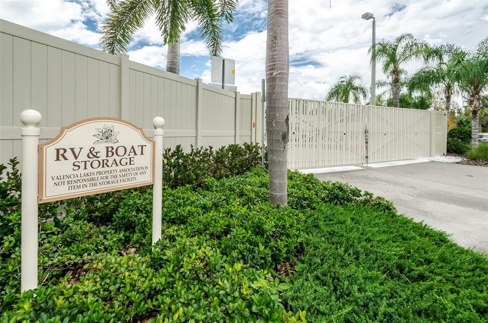 VALENCIA LAKES PH 2 - Residential