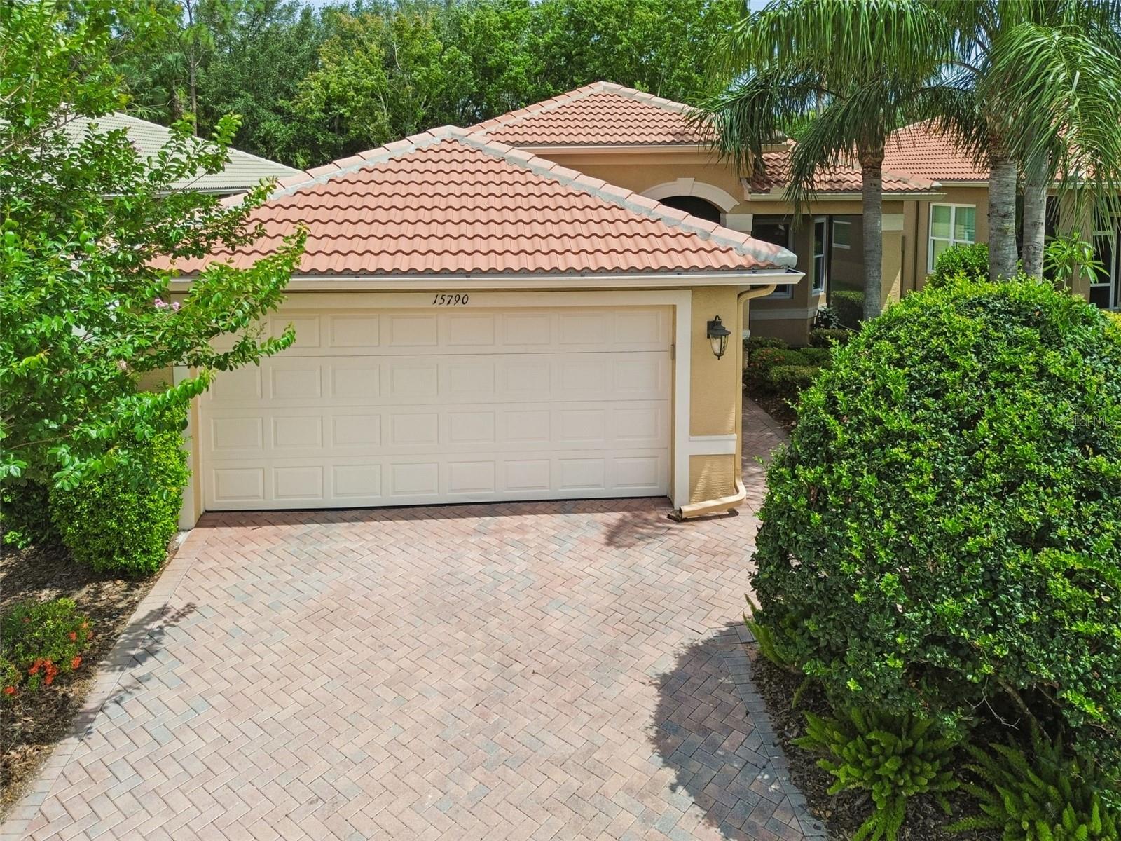 VALENCIA LAKES PH 2 - Residential