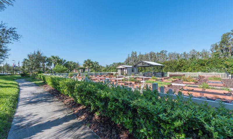 VALENCIA LAKES PH 2 - Residential