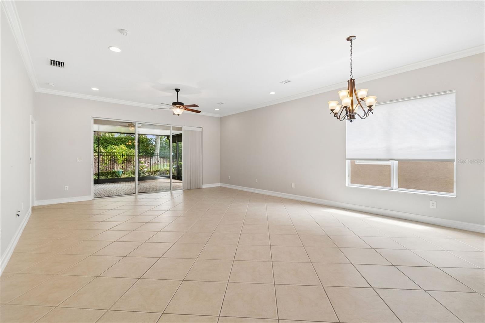 VALENCIA LAKES PH 2 - Residential