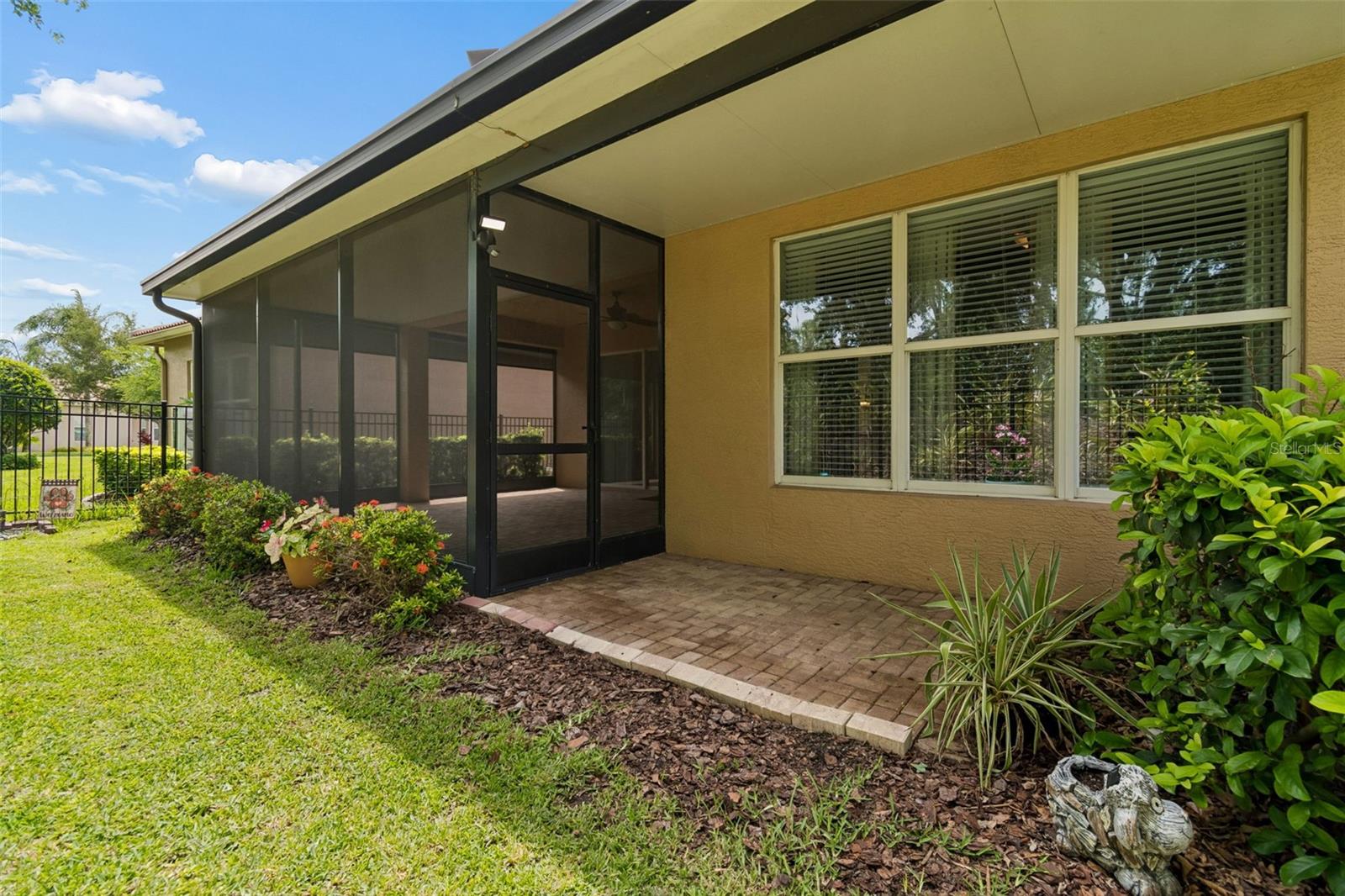 VALENCIA LAKES PH 2 - Residential