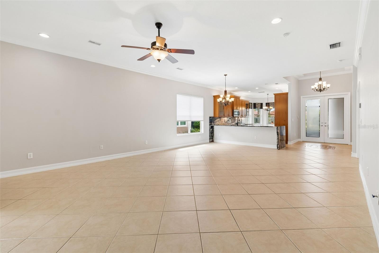 VALENCIA LAKES PH 2 - Residential