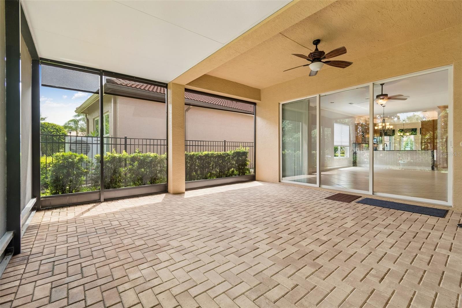 VALENCIA LAKES PH 2 - Residential