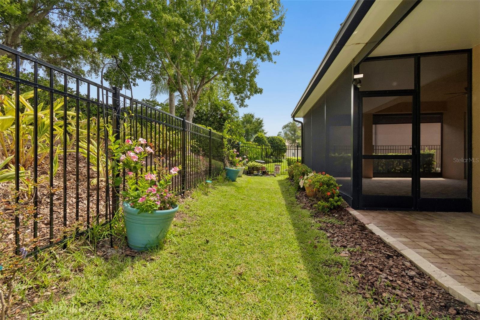 VALENCIA LAKES PH 2 - Residential