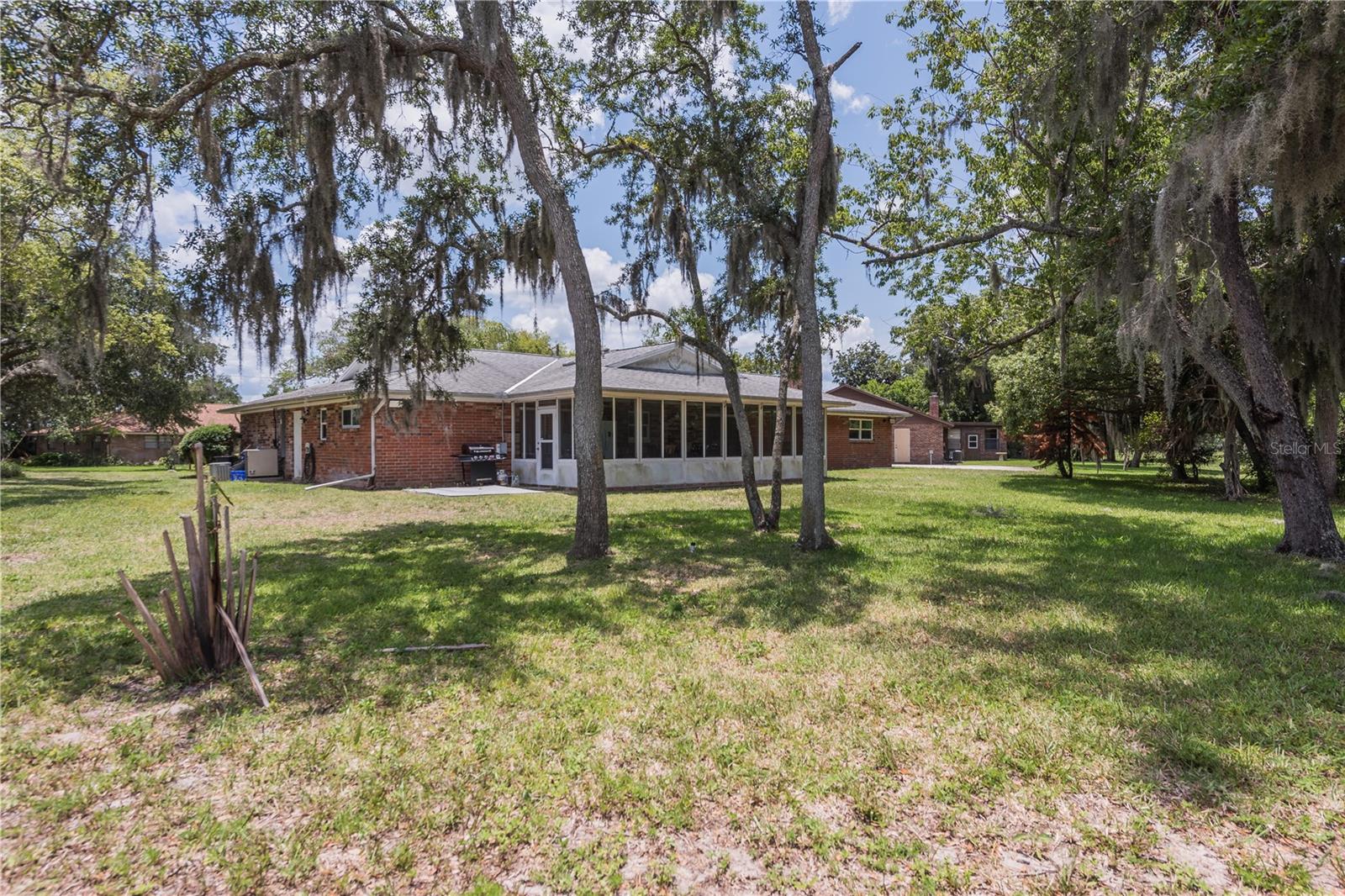TOMOKA OAKS - Residential