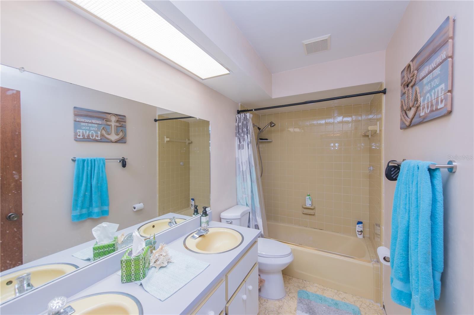 TOMOKA OAKS - Residential