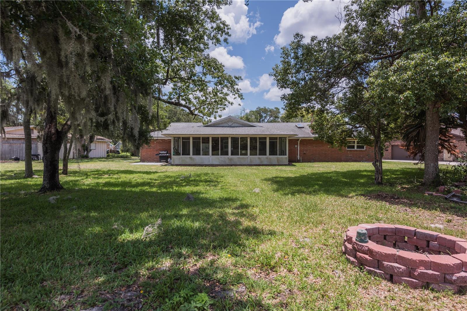 TOMOKA OAKS - Residential