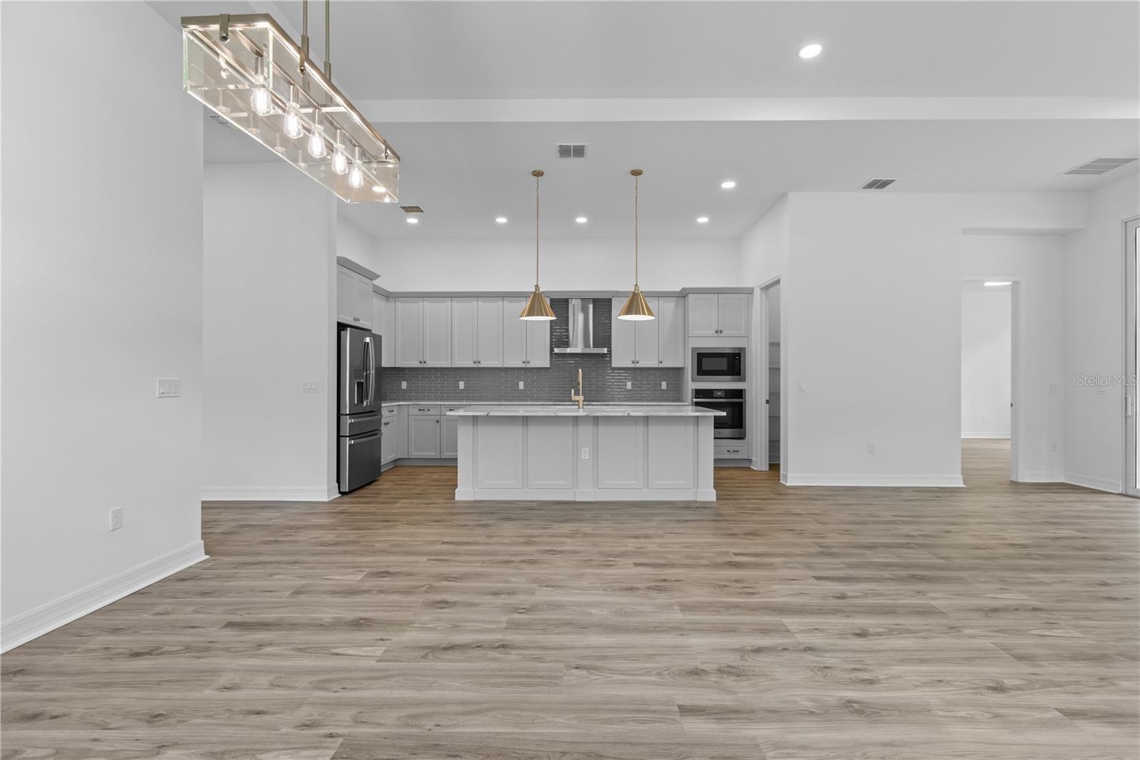 RESERVE AT VICTORIA - Residential