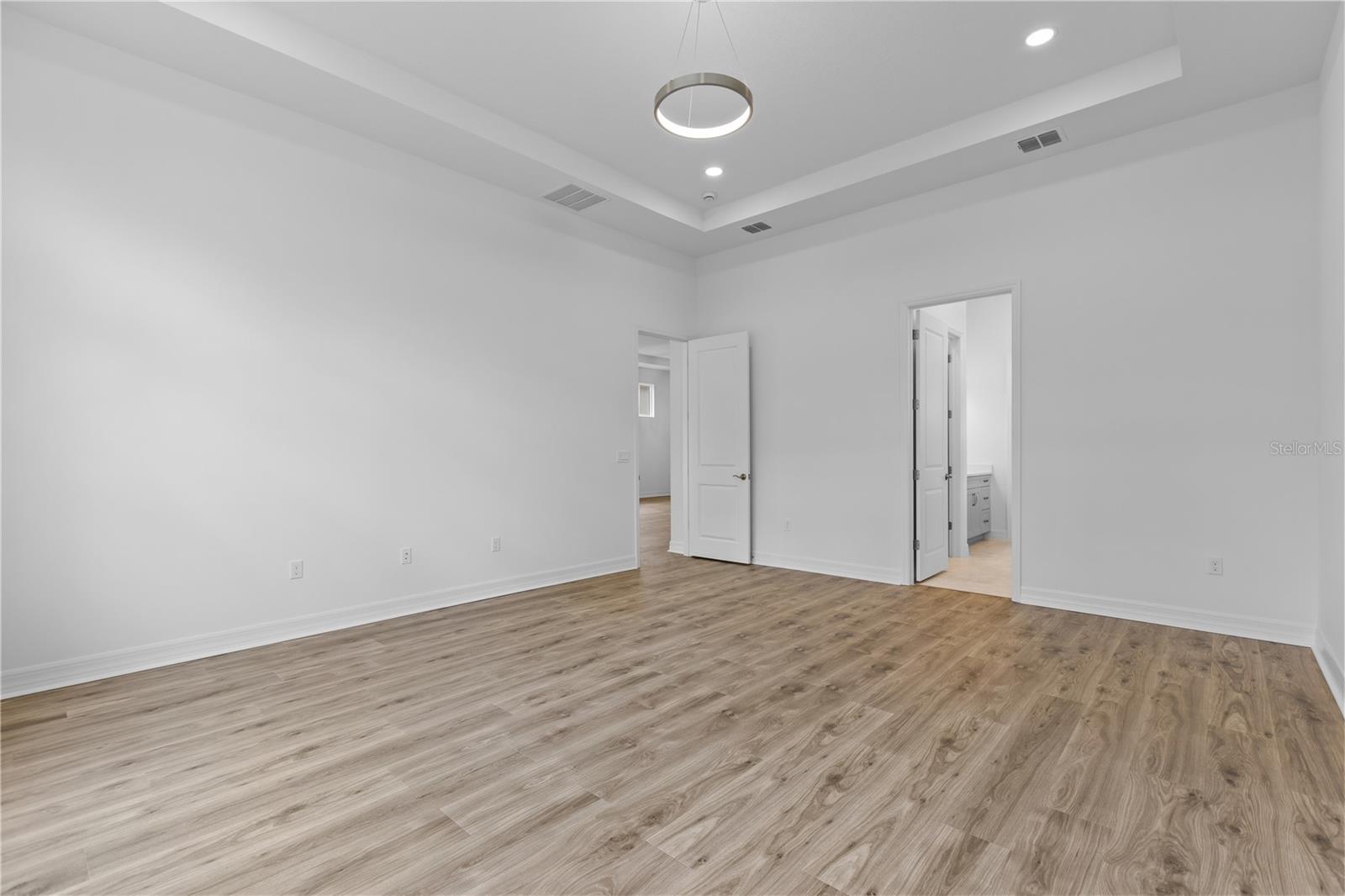 RESERVE AT VICTORIA - Residential