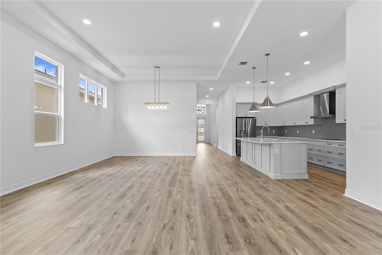 RESERVE AT VICTORIA - Residential