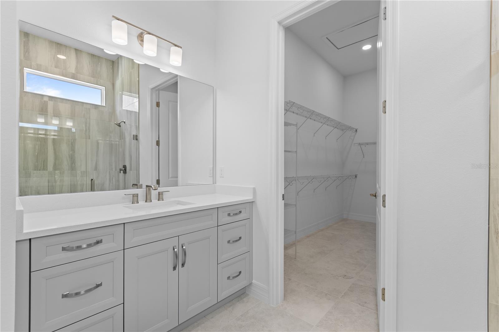 RESERVE AT VICTORIA - Residential