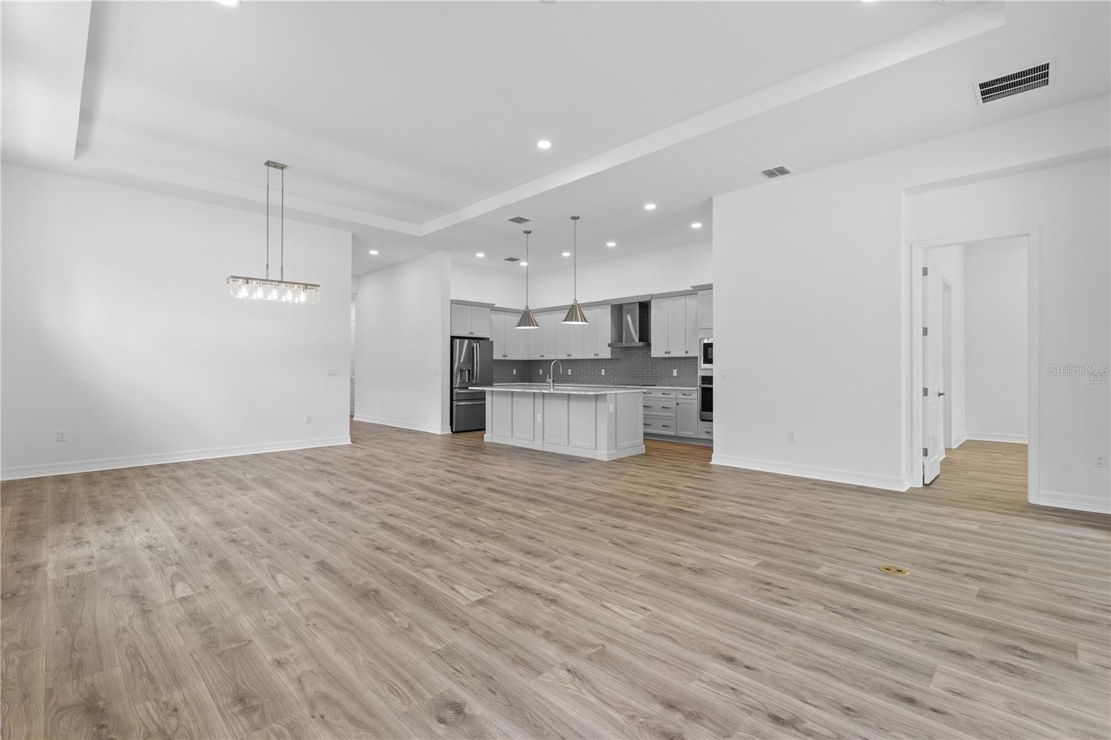 RESERVE AT VICTORIA - Residential