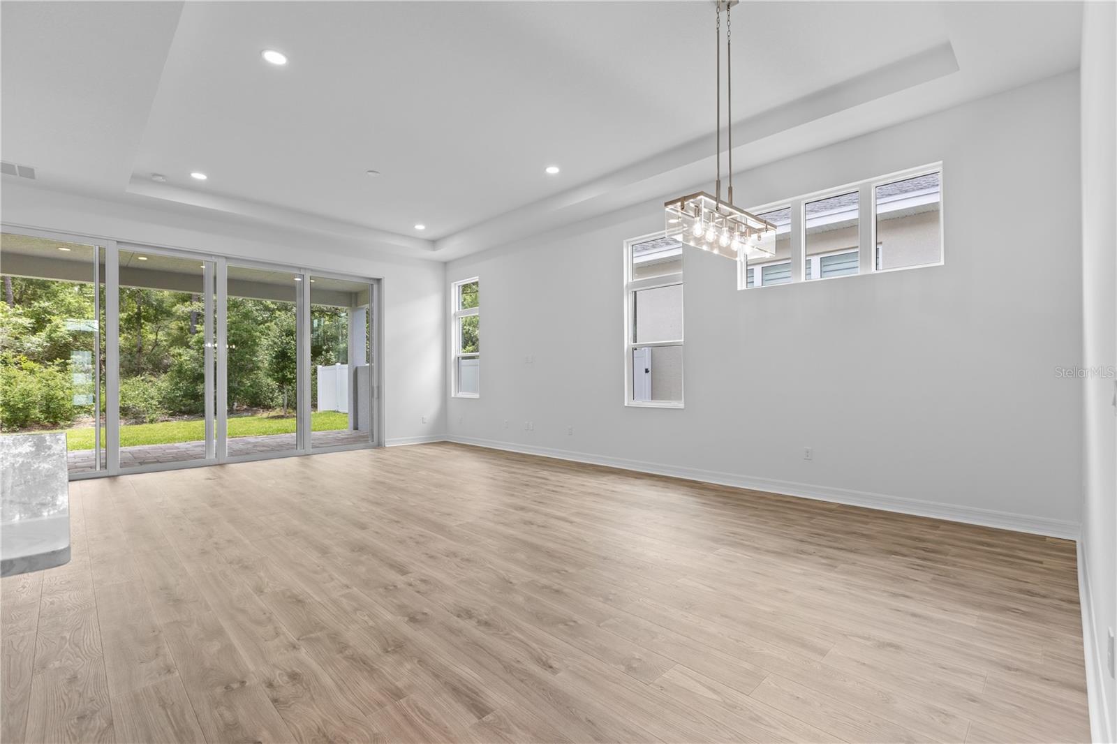 RESERVE AT VICTORIA - Residential