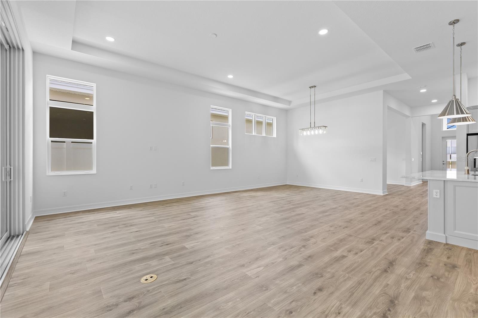 RESERVE AT VICTORIA - Residential