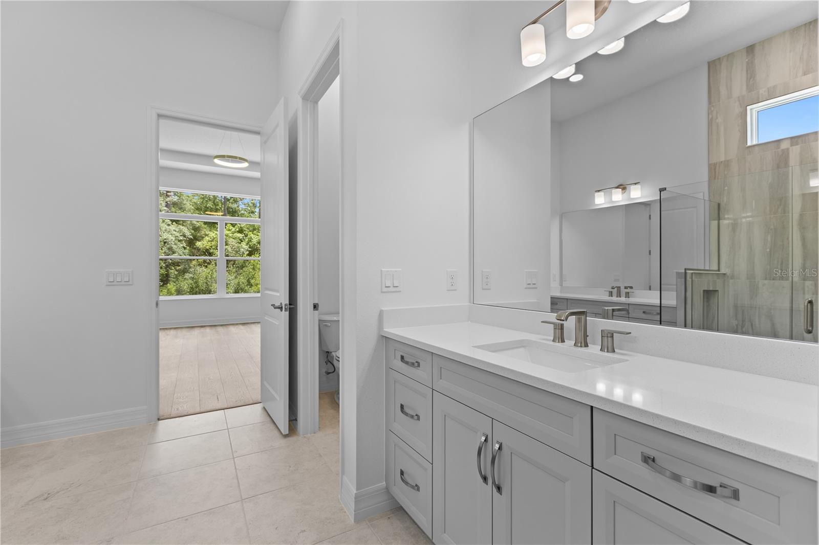 RESERVE AT VICTORIA - Residential