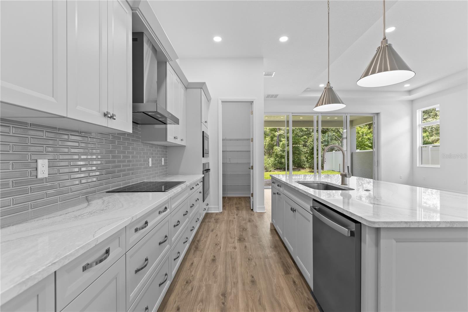 RESERVE AT VICTORIA - Residential
