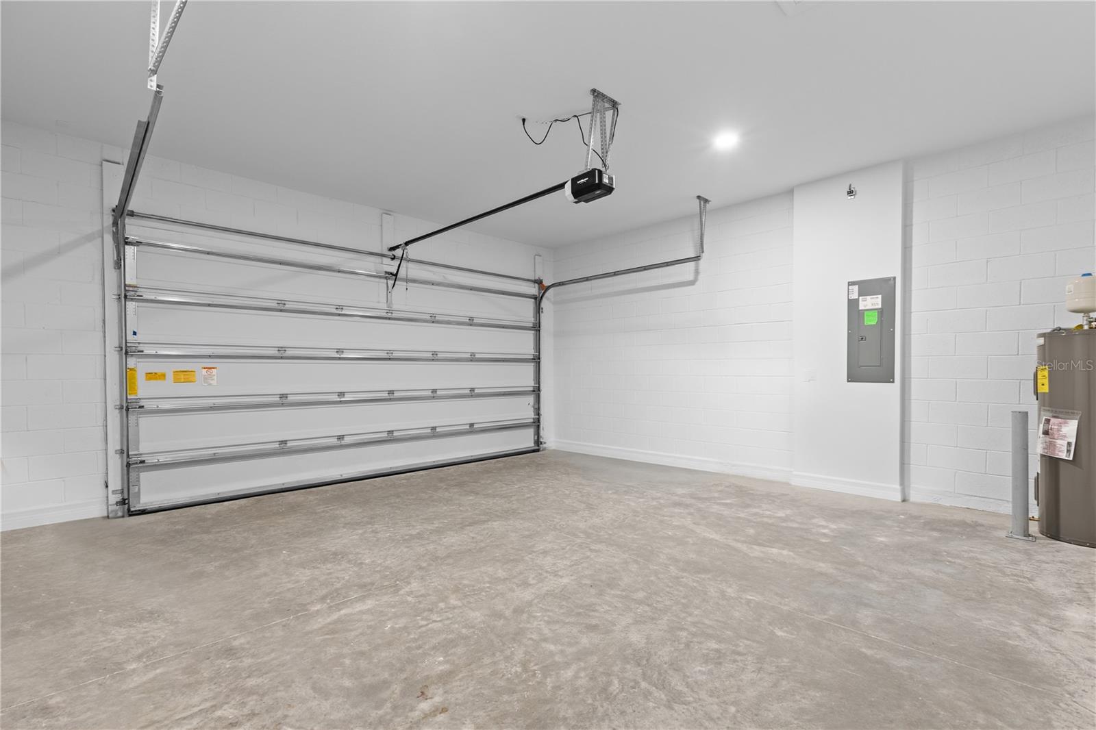 RESERVE AT VICTORIA - Residential