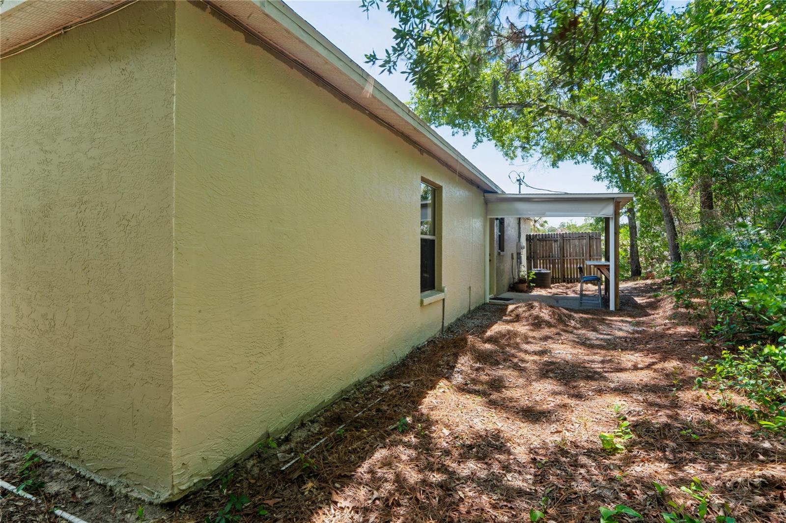SPRING HILL - Residential Income